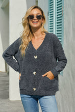 Afbeelding in Gallery-weergave laden, Gray Swoon And Snuggles Chenille Shift Sweater