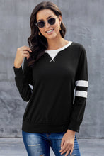 Afbeelding in Gallery-weergave laden, Black Addicted To You Long Sleeve Sweatshirt