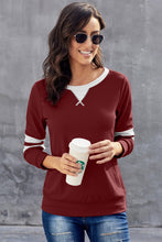 Afbeelding in Gallery-weergave laden, Red Addicted To You Long Sleeve Sweatshirt