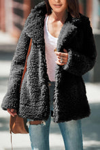 Afbeelding in Gallery-weergave laden, Black Iconic Pocketed Sherpa Jacket
