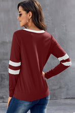 Afbeelding in Gallery-weergave laden, Red Addicted To You Long Sleeve Sweatshirt