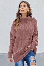 Afbeelding in Gallery-weergave laden, Pink Soft Chenille Sweater