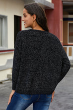 Afbeelding in Gallery-weergave laden, Black Swoon And Snuggles Chenille Shift Sweater