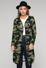 Afbeelding in Gallery-weergave laden, Green Camo Print Long Cardigan