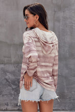 Afbeelding in Gallery-weergave laden, Purple Tie Dye Long Sleeve Drawstring Hoodie