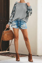 Afbeelding in Gallery-weergave laden, Gray Squadron Thermal Camo Contrast Dolman Top
