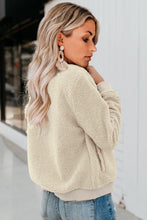 Afbeelding in Gallery-weergave laden, Beige Sugar Plum Fair Pocketed Sherpa Jacket
