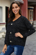 Afbeelding in Gallery-weergave laden, Black Swoon And Snuggles Chenille Shift Sweater
