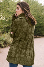 Afbeelding in Gallery-weergave laden, Green Soft Chenille Sweater
