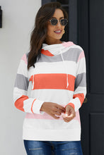 Afbeelding in Gallery-weergave laden, Orange Knocking Overlap Hoodie
