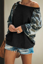 Afbeelding in Gallery-weergave laden, Black Squadron Thermal Camo Contrast Dolman Top
