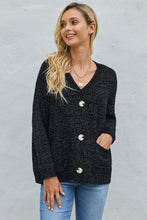 Afbeelding in Gallery-weergave laden, Black Swoon And Snuggles Chenille Shift Sweater
